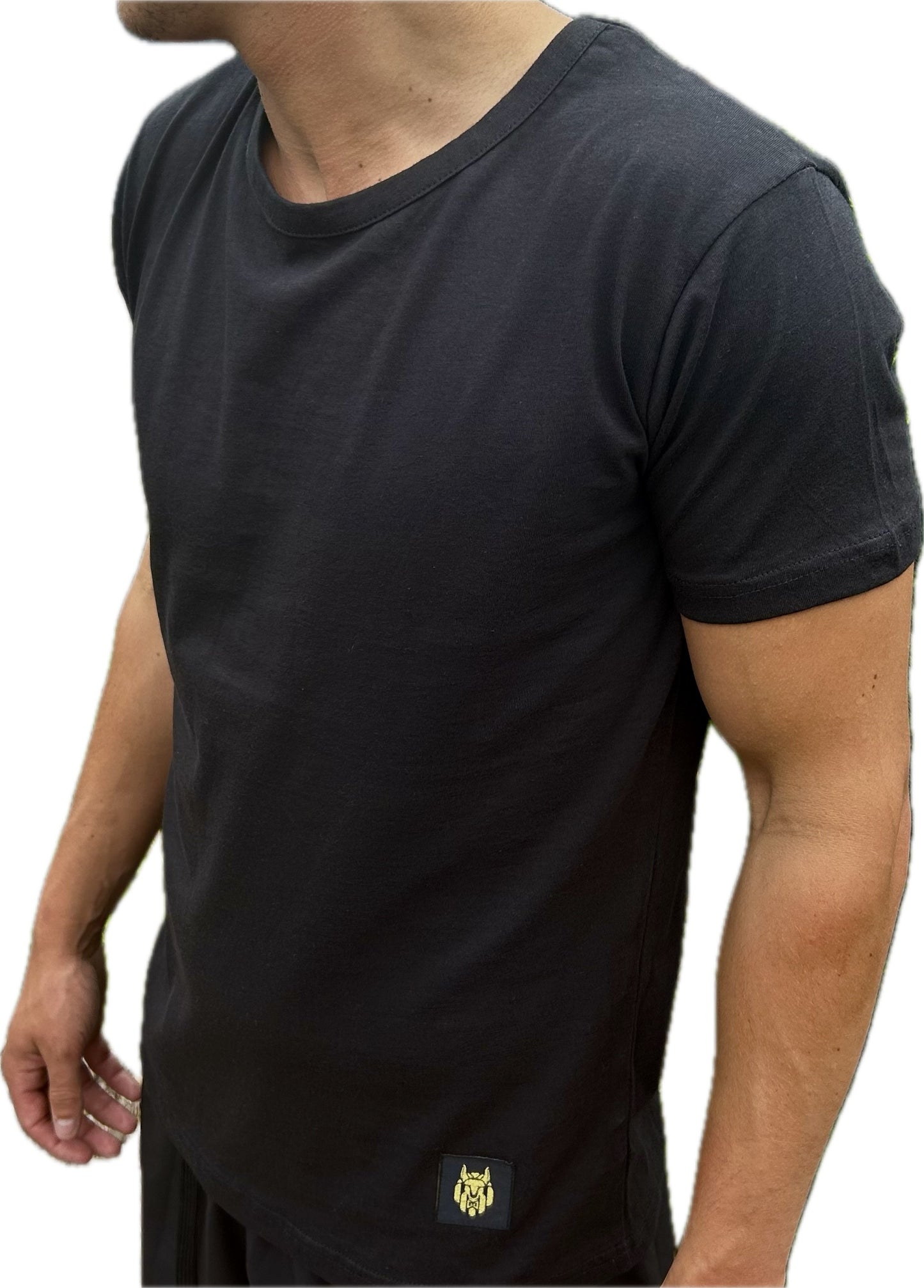 Black Tee